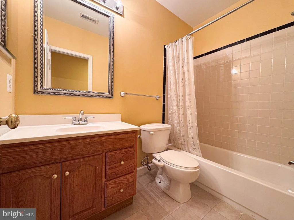 Photo of 22827 OAKGROVE ROAD