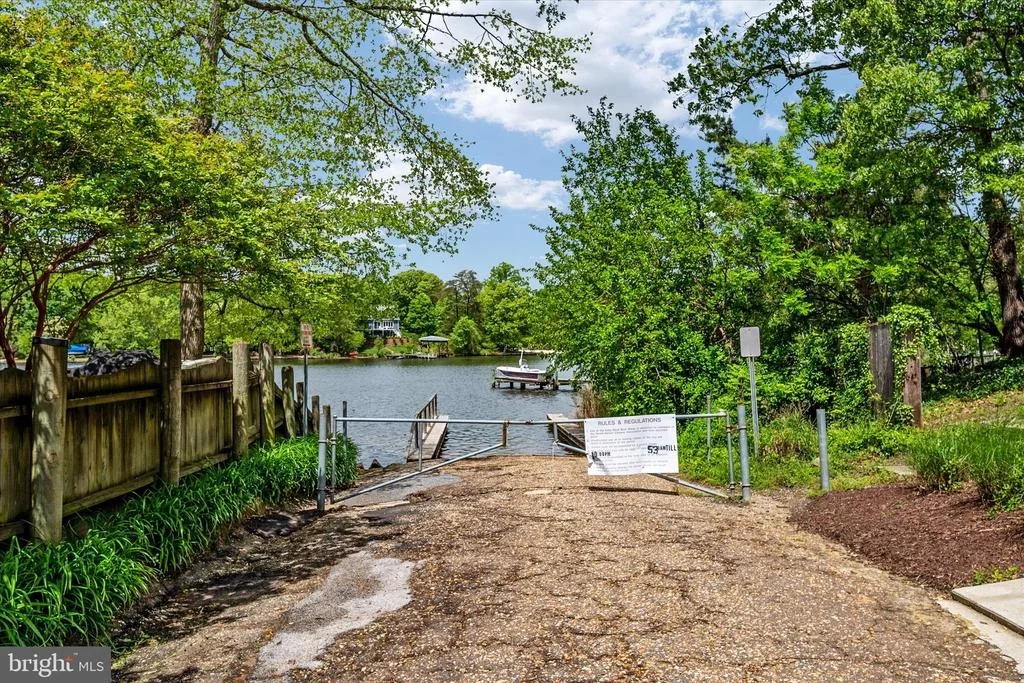 Photo of 934 N FOREST TRAIL