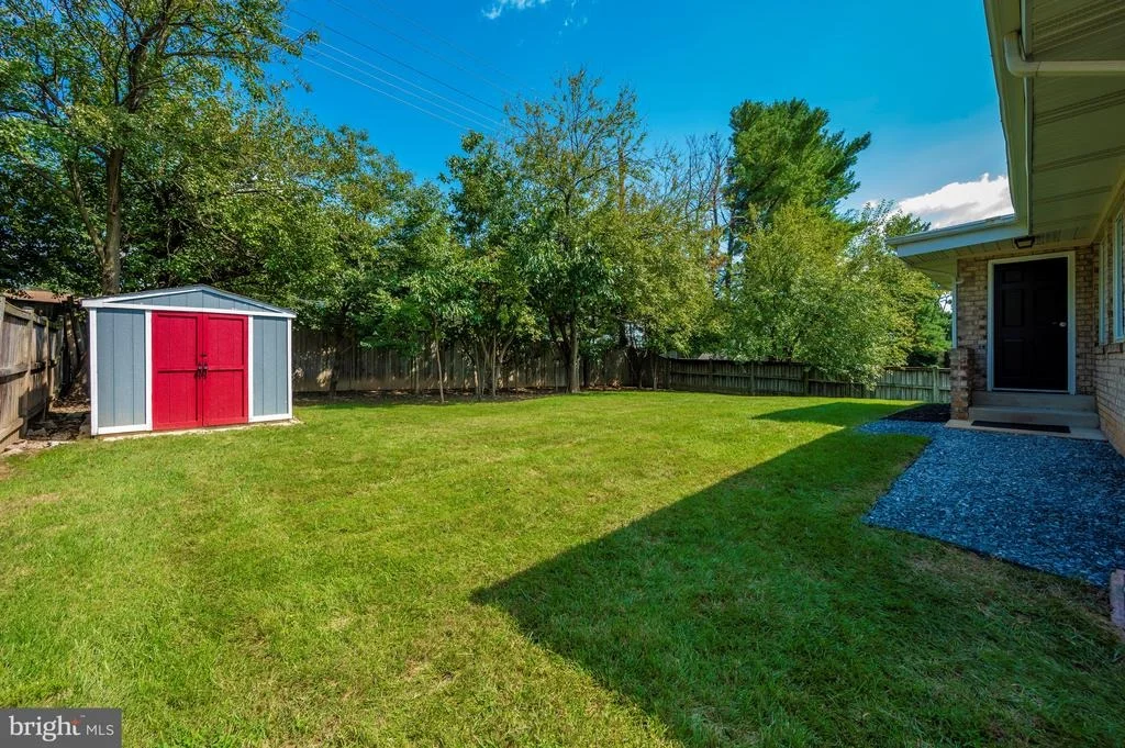 Photo of 1306 LEISTER DRIVE