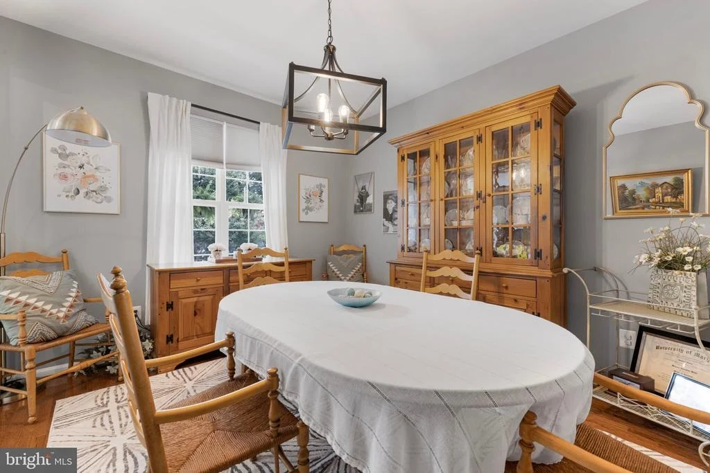 Photo of 9693 ROYAL CREST CIR