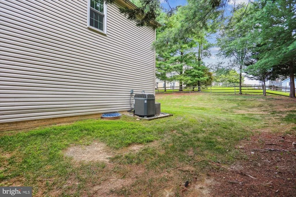 Photo of 19101 FOREST BROOK ROAD