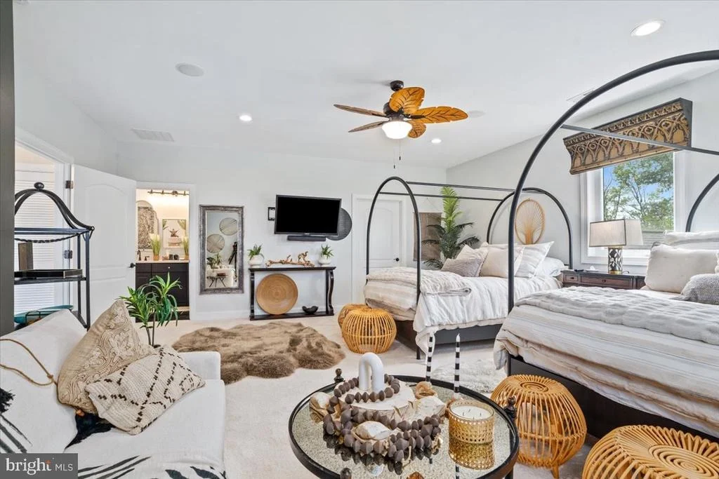 Photo of 10110 EASTERDAY COURT