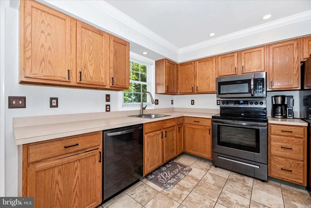 Photo of 127 SUNHIGH DRIVE