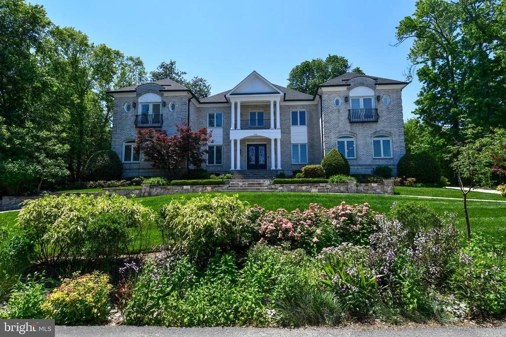 Photo of 7808 SOUTHDOWN ROAD