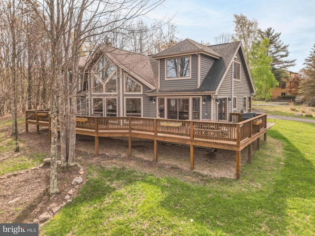 Photo of 128 BRIDGEVIEW LANE