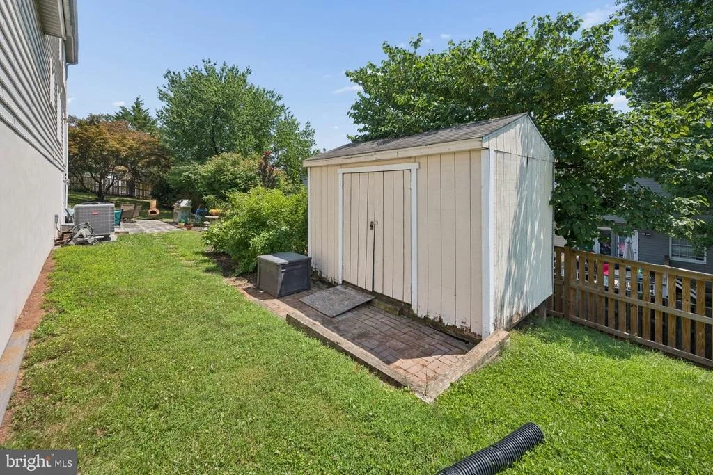 Photo of 6305 DERBY CIRCLE