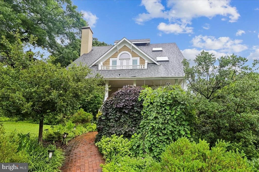 Photo of 3701 SHEPHERD STREET