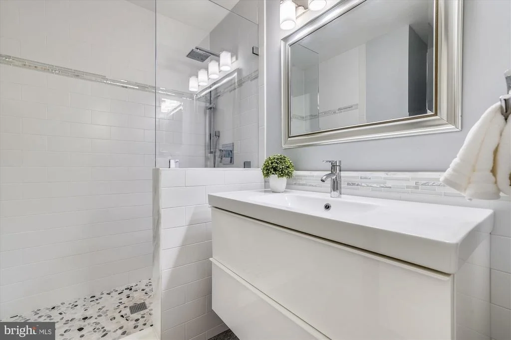 Photo of 2402 PONDSIDE TERRACE