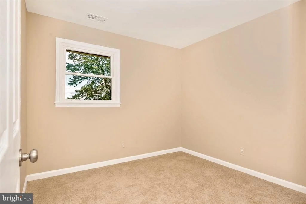 Photo of 337 OLD NEW WINDSOR PIKE