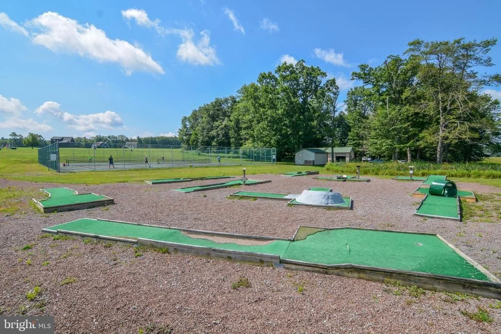 Photo of 282 LAKEFRONT LINKS DRIVE