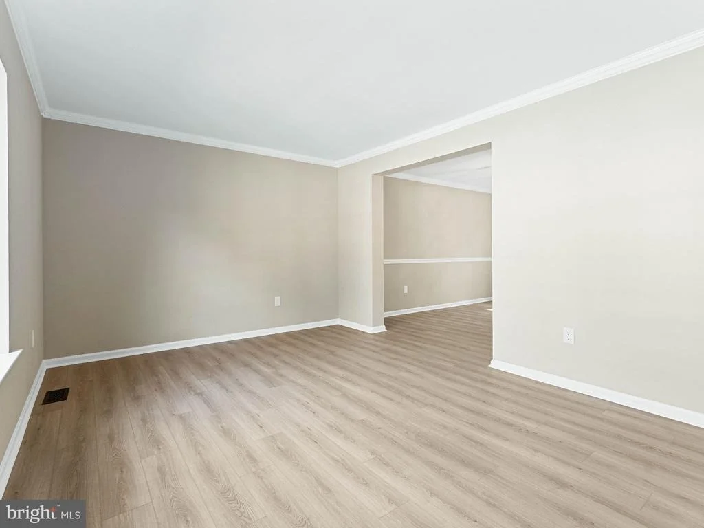 Photo of 46 WOODHAVEN WAY