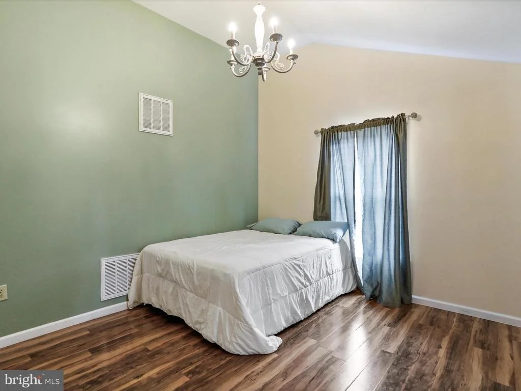 Photo of 1063 GEORGE ARNOLD LANE