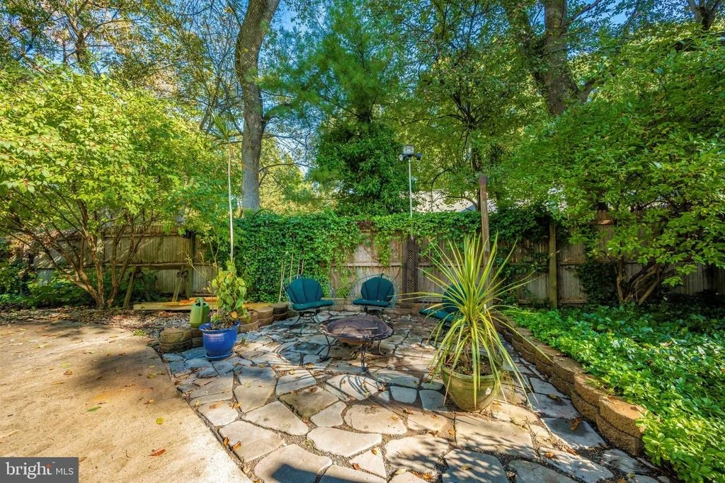Photo of 19213 JERICHO DRIVE