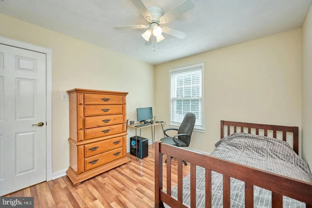 Photo of 806 RUST DRIVE NE