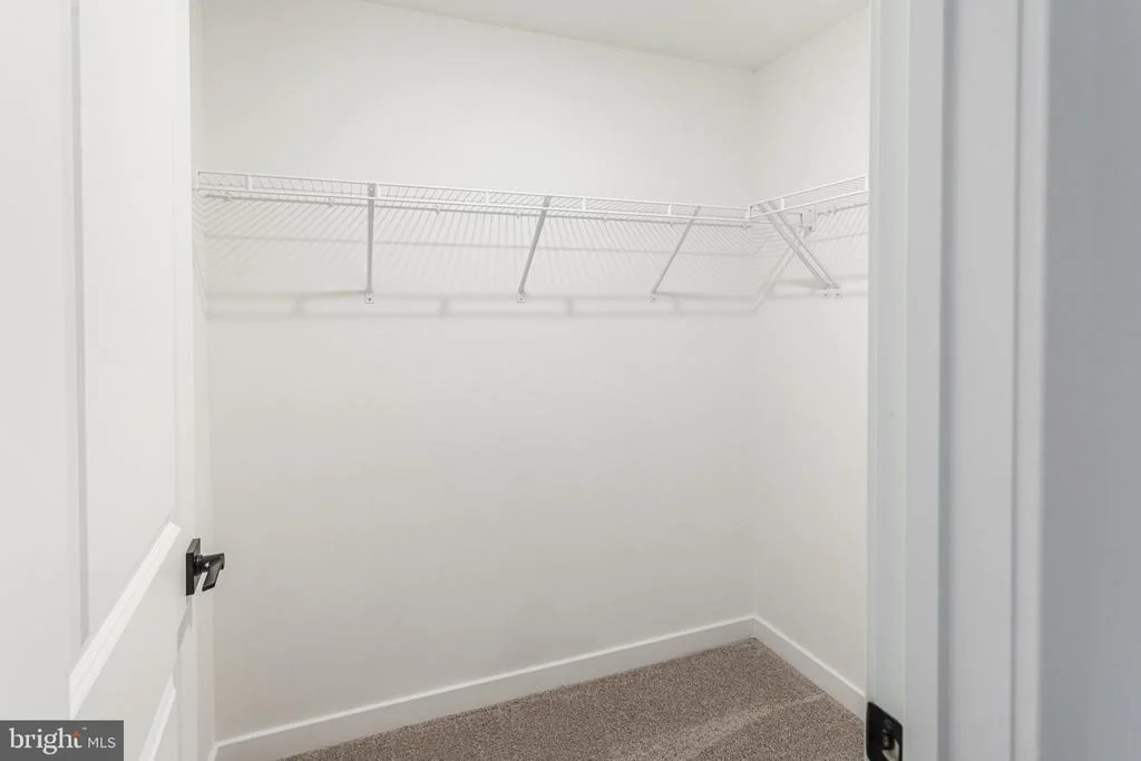 Photo of 2079 SPRINGVALE DRIVE