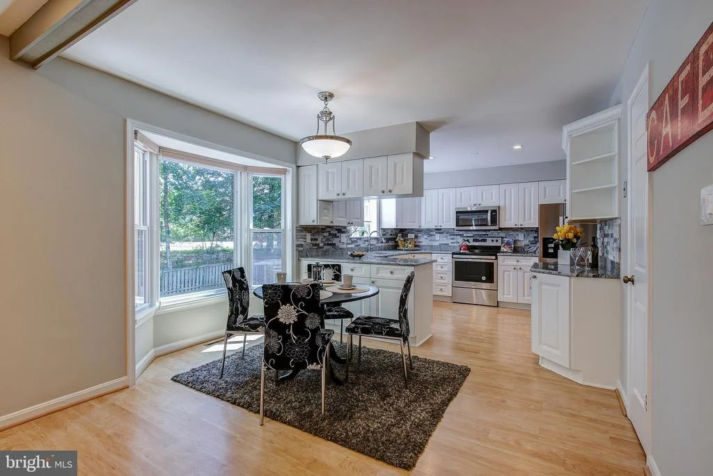 Photo of 7109 LONG VIEW ROAD