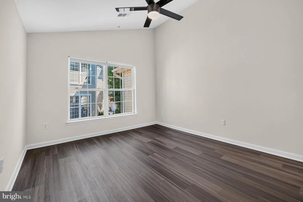 Photo of Unit 3D at 2501 COLERIDGE DRIVE