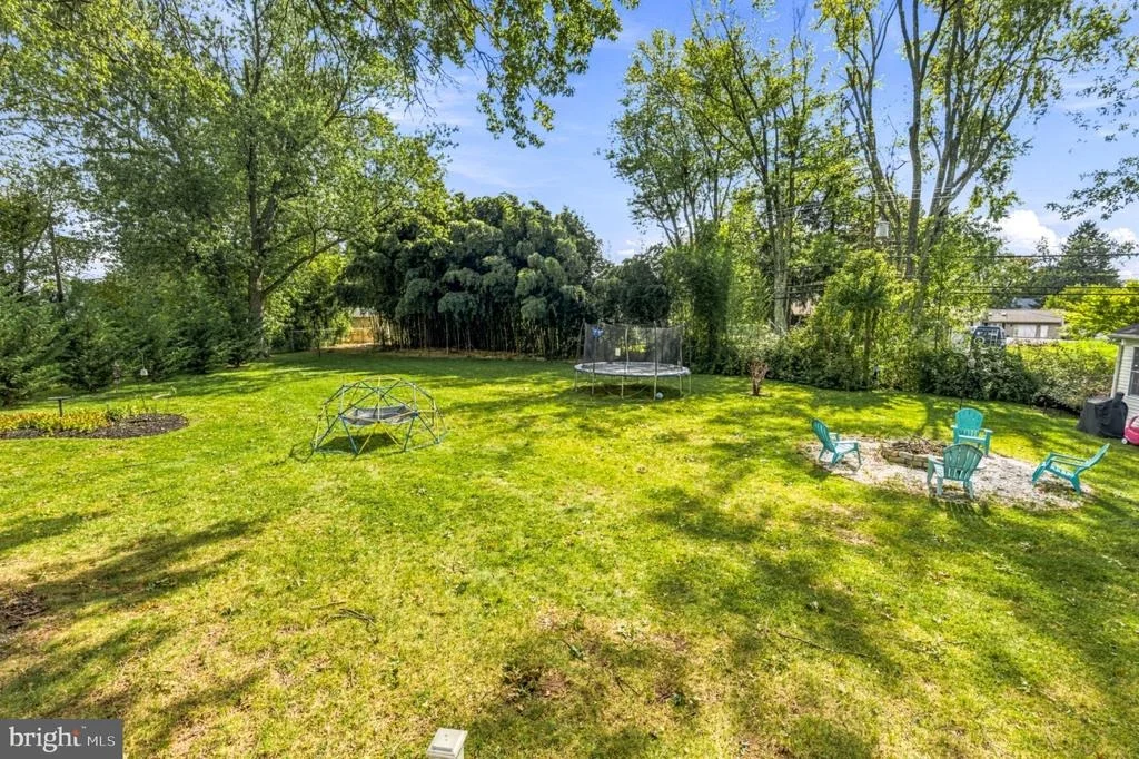 Photo of 1260 BEVERLY ROAD