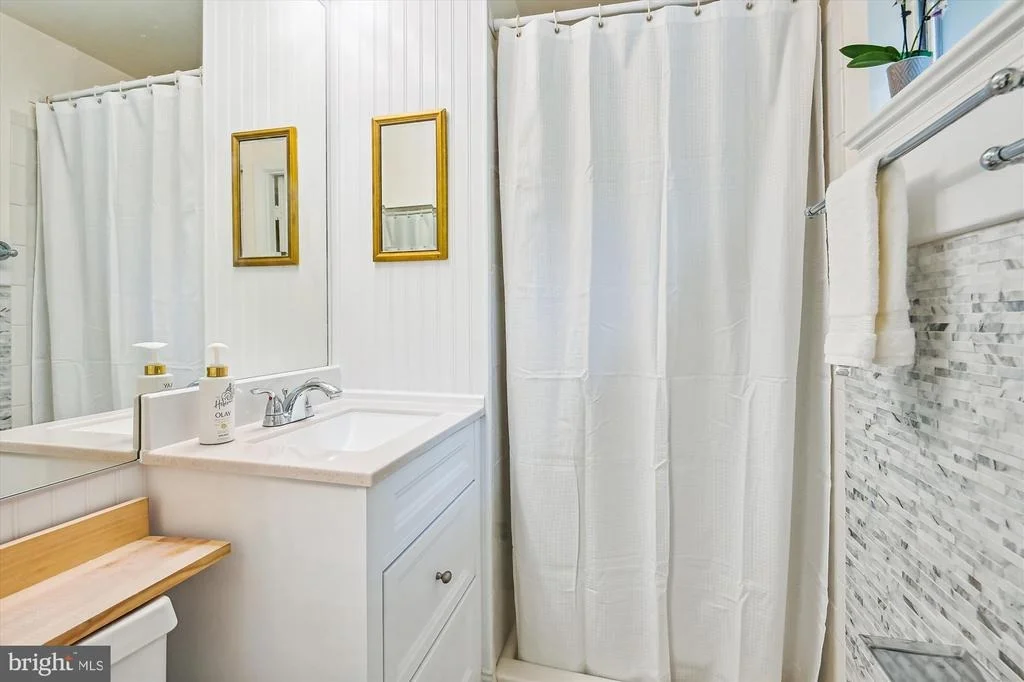 Photo of 11904 SMOKETREE ROAD