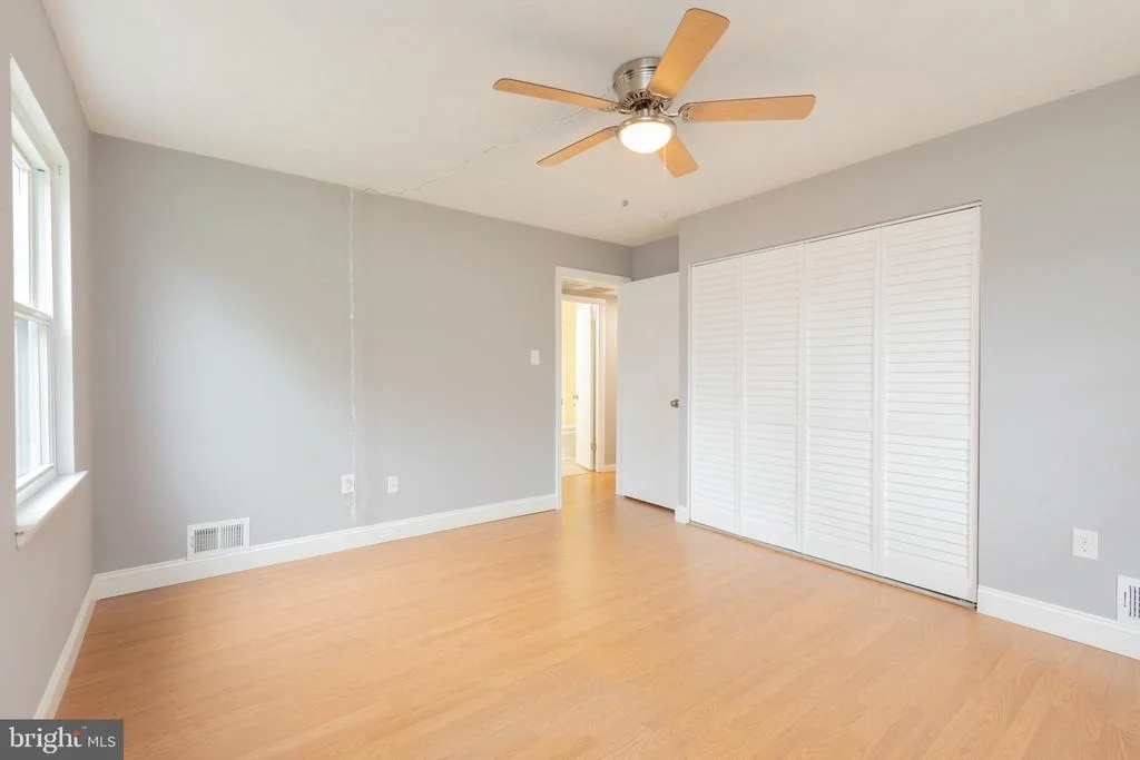 Photo of 706 UNIVERSITY DRIVE