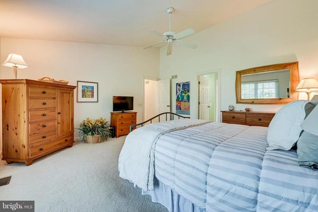 Photo of 9728 HIDDEN VALLEY ROAD
