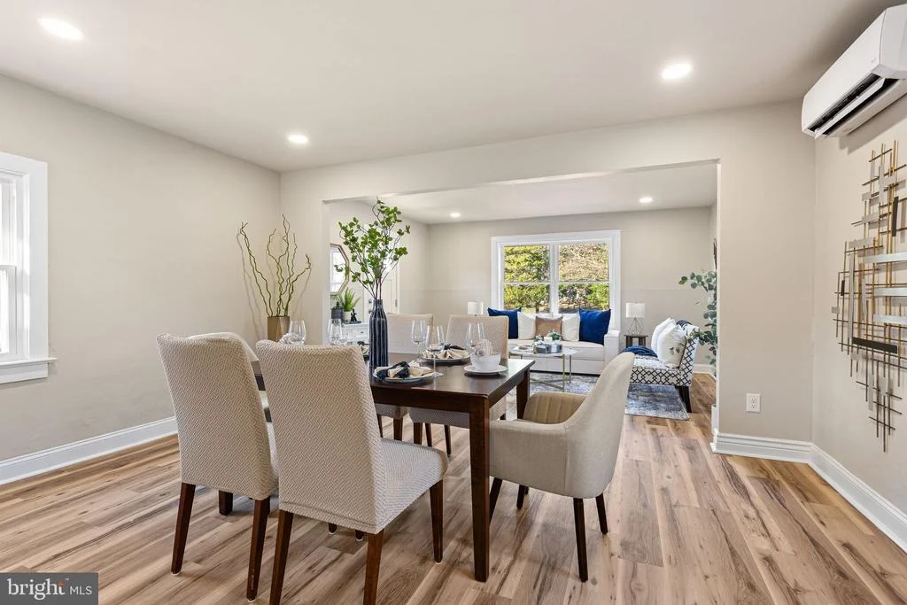 Photo of 945 WASHINGTON AVENUE