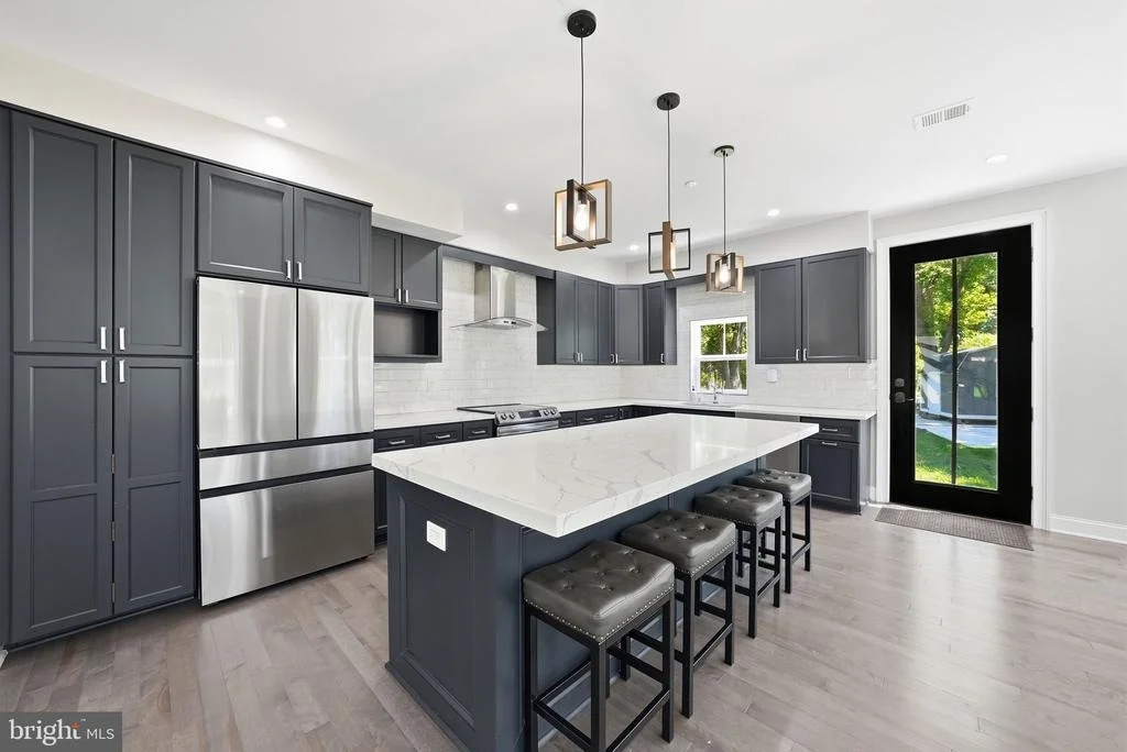 Photo of 1211 LINTON LANE