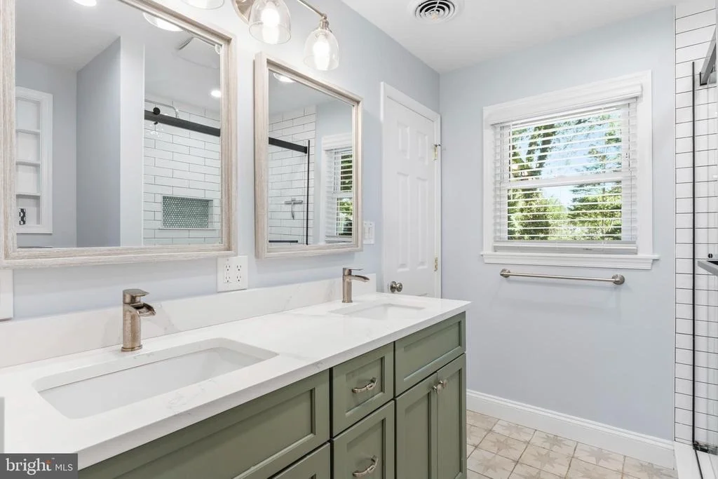 Photo of 1602 CEDAR PARK ROAD