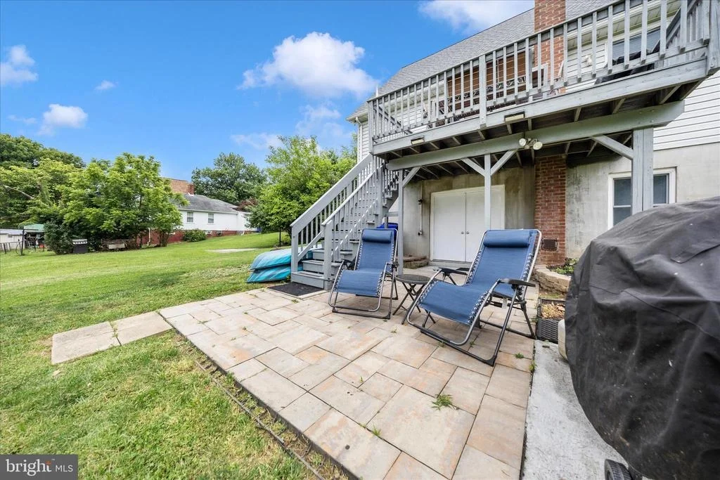 Photo of 6641 JEFFERSON BLVD