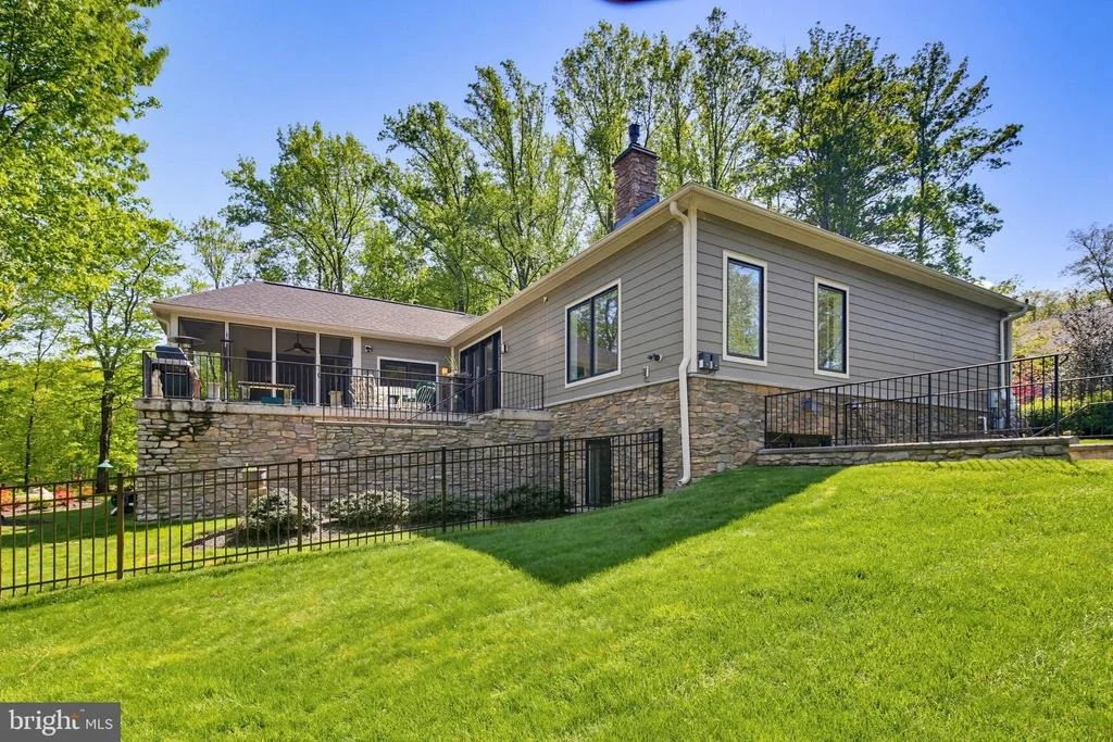 Photo of 8103 MOJAVE COURT