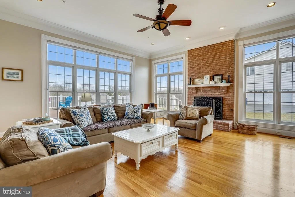 Photo of 24701 FARMVIEW LANE