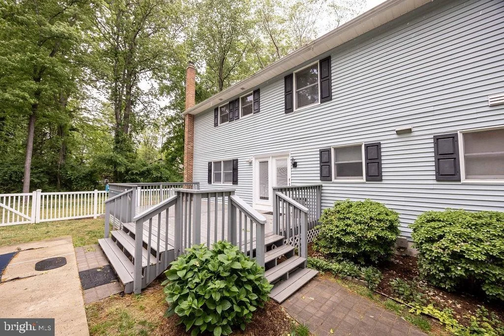 Photo of 8928 LYNCH DRIVE