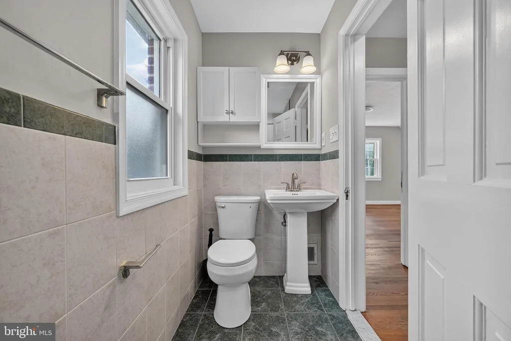 Photo of 9802 FOREST GROVE DRIVE