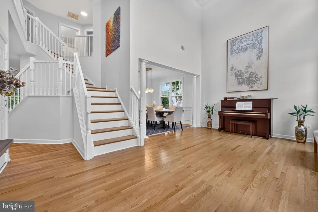 Photo of 810 MORAN DRIVE