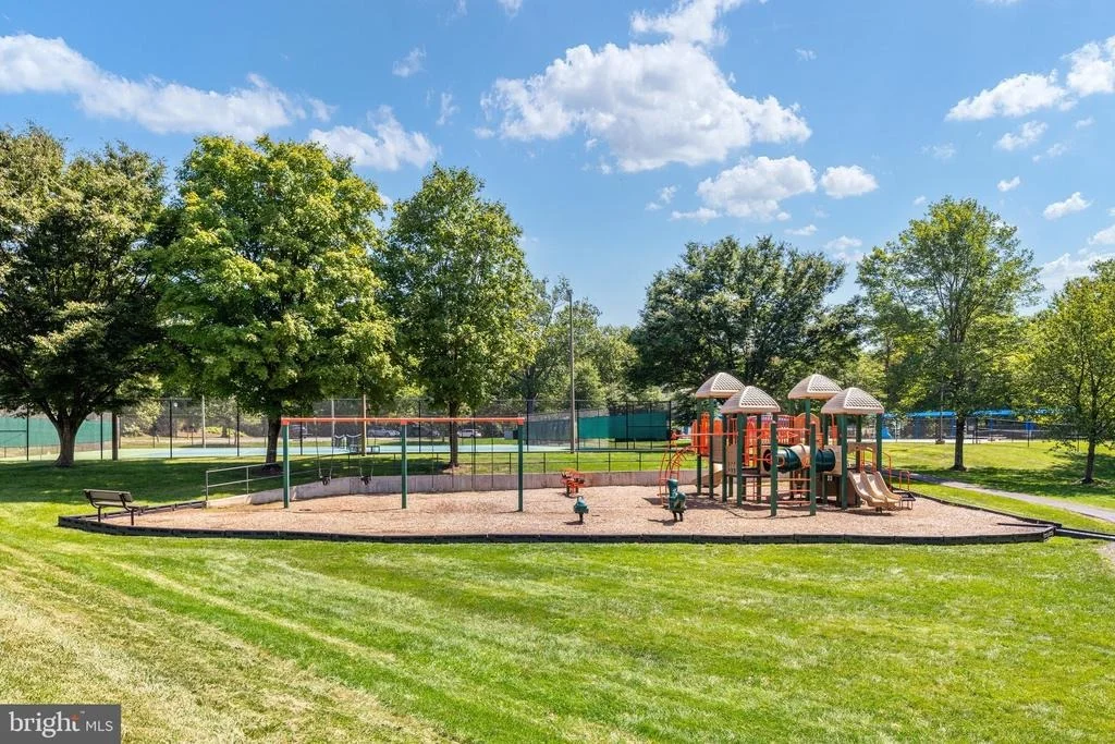 Photo of 12805 GATEPOST COURT