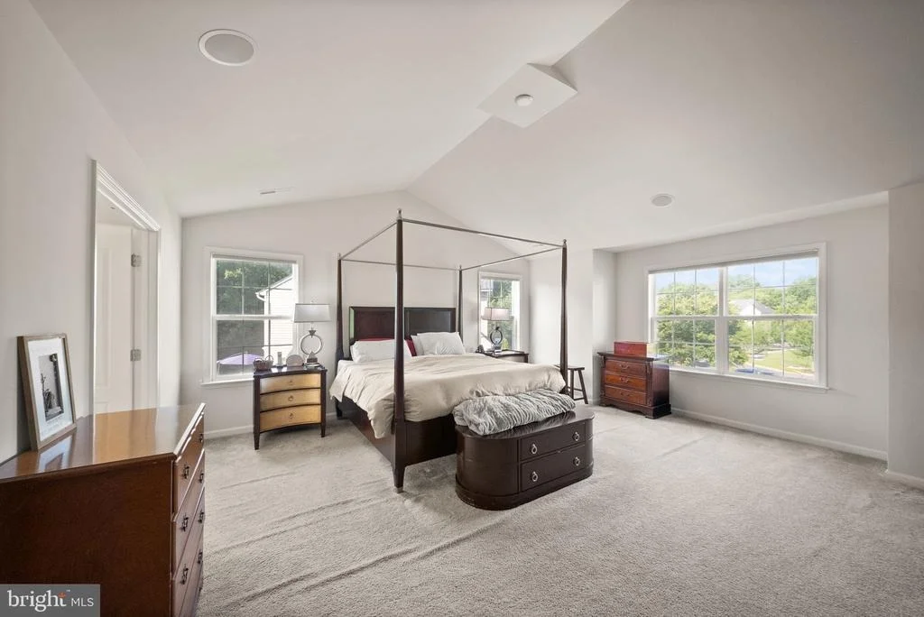 Photo of 9405 LOMAX FOREST DRIVE
