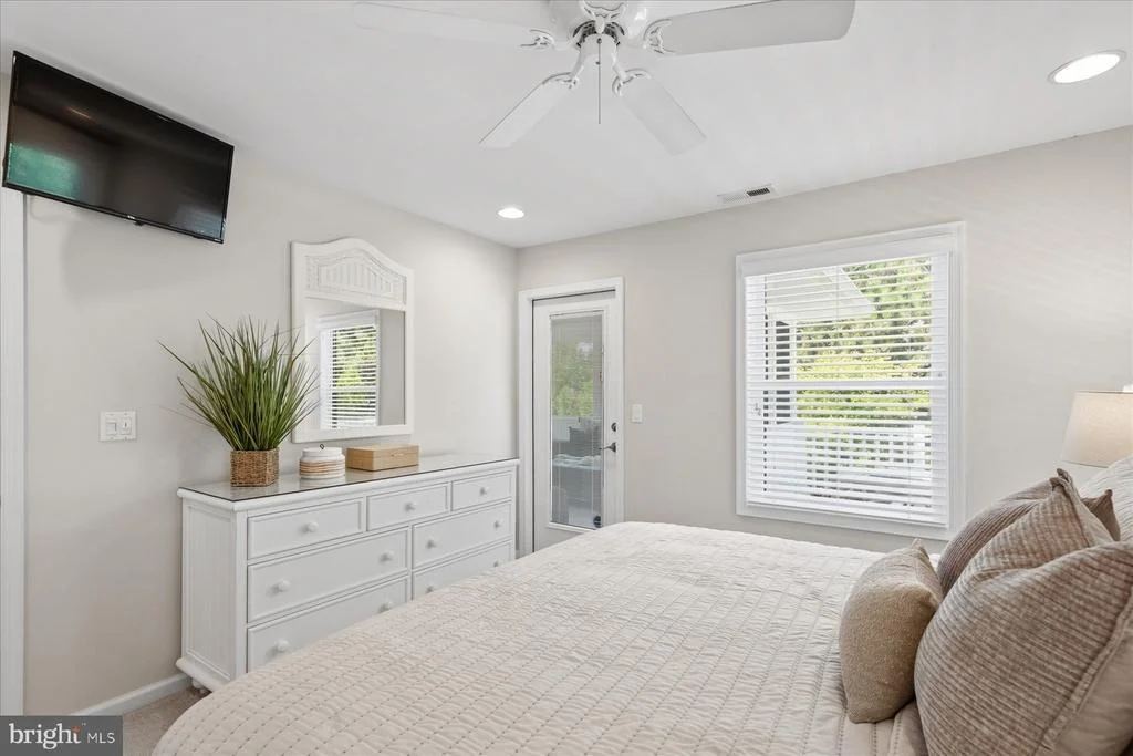 Photo of 39 DUNE ROAD