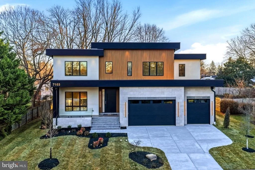 Photo of 7103 WESTBURY ROAD
