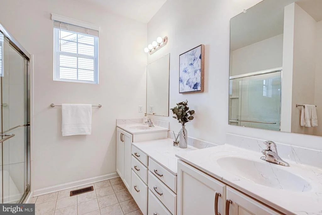 Photo of 3037 BARBER LANE