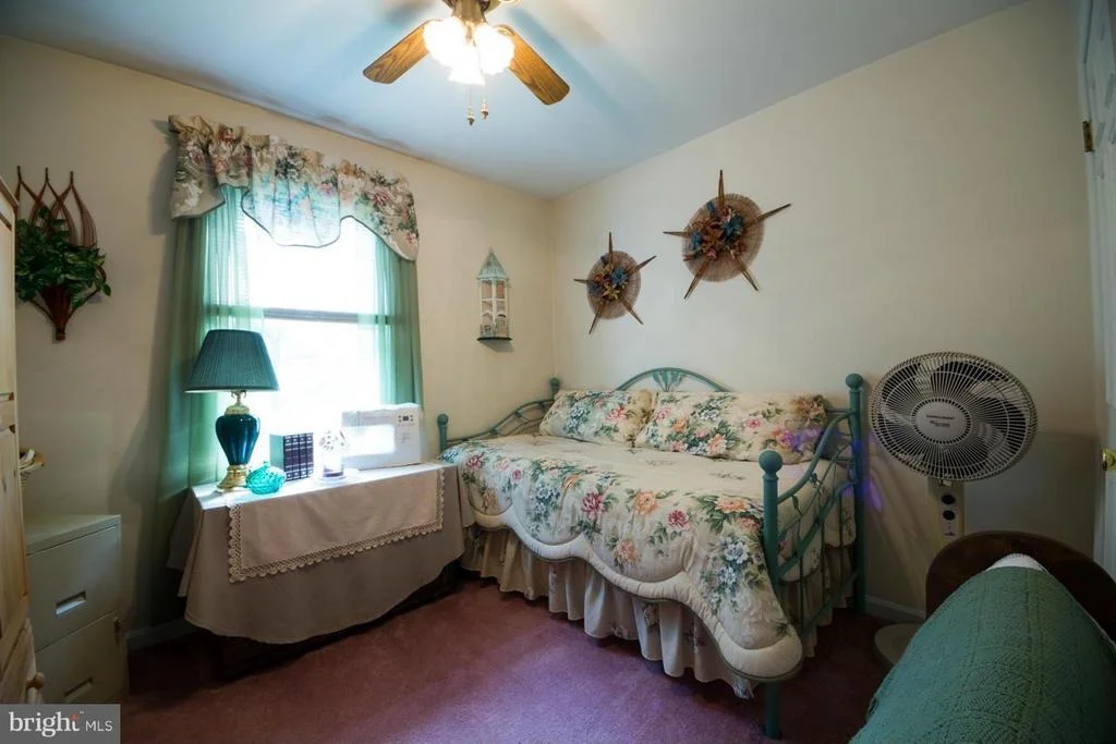 Photo of 1321 CALVERT BEACH ROAD
