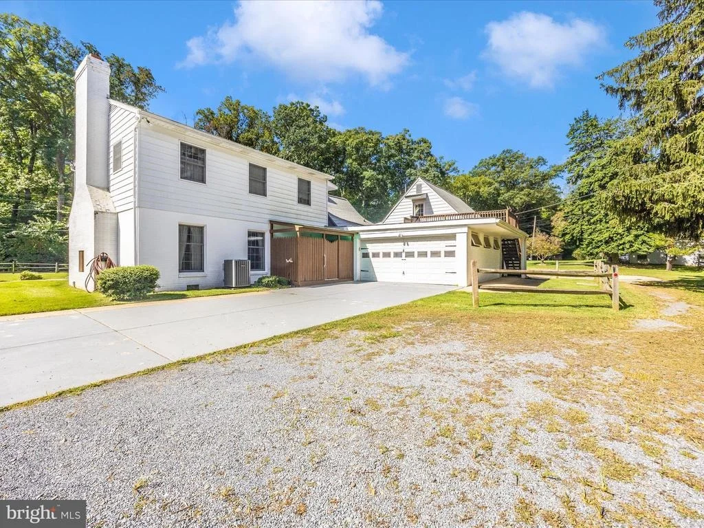 Photo of 17515 DOCTOR BIRD ROAD