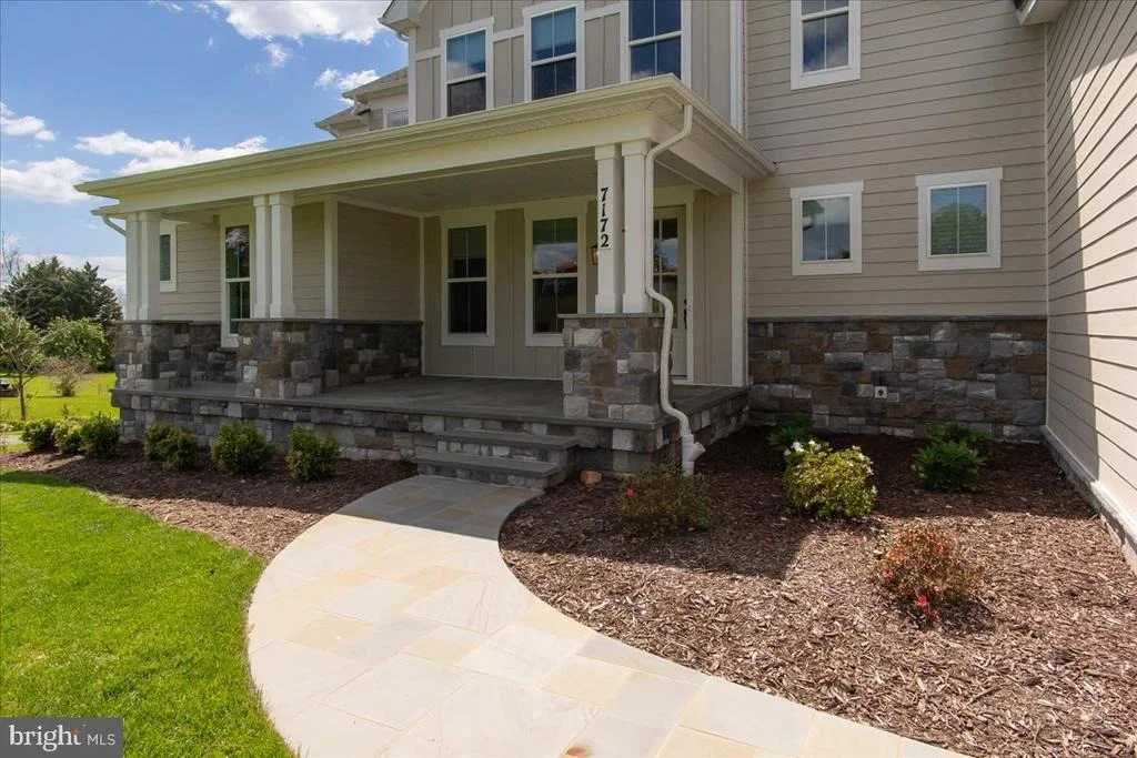 Photo of 7172 MEADOWBROOKE DRIVE