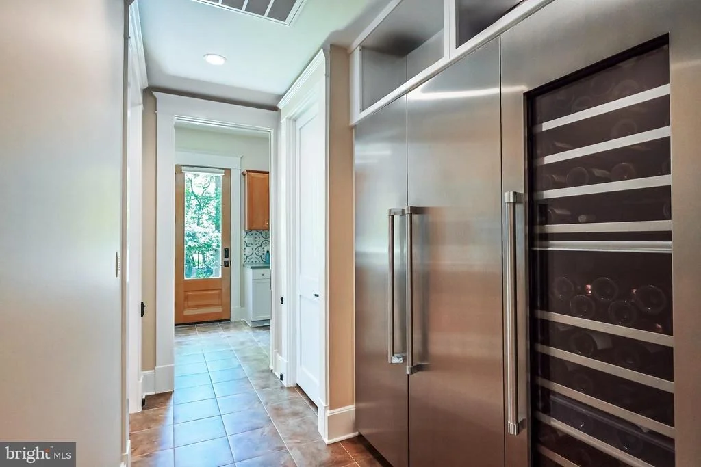 Photo of 11715 RIVER DRIVE