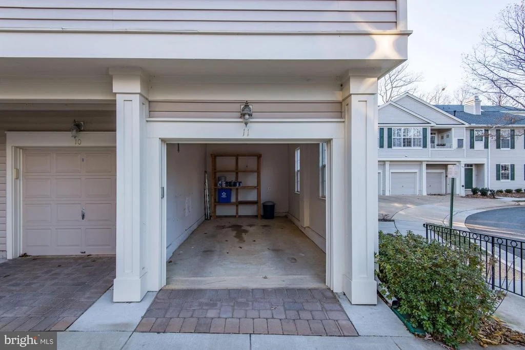 Photo of Unit M at 1307 WINDLEAF DRIVE