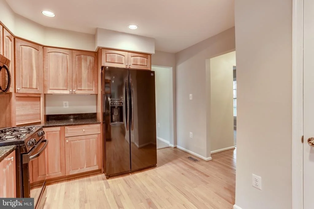 Photo of 6553 RAFTELIS ROAD