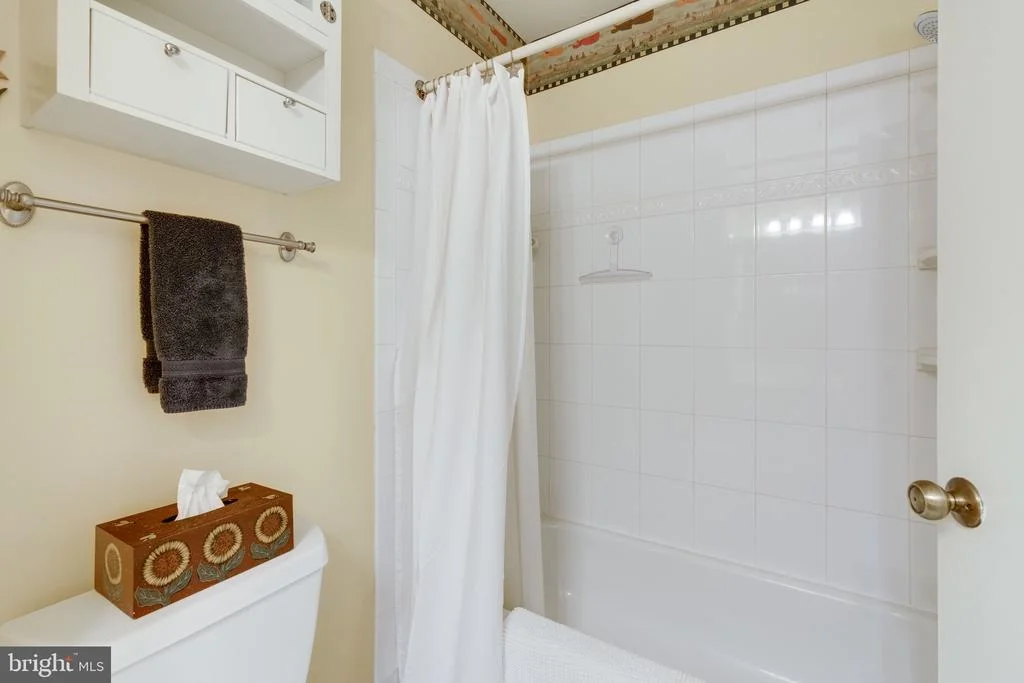Photo of 7203 MING TREE COURT