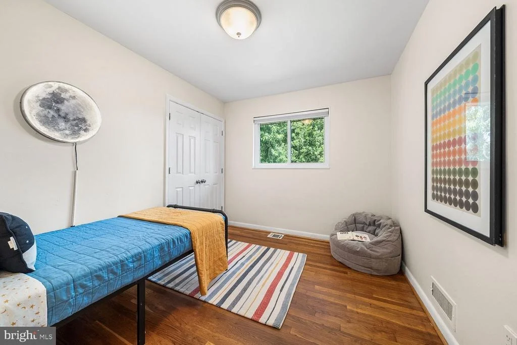 Photo of 2305 PEGGY LANE