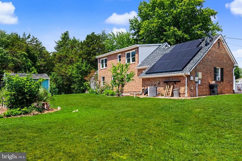 Photo of 2105 SHAWN DRIVE