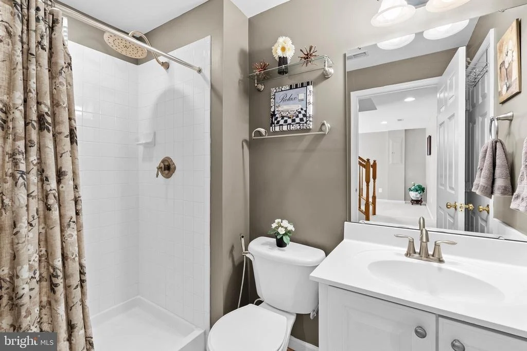 Photo of 14235 CLATTERBUCK LOOP