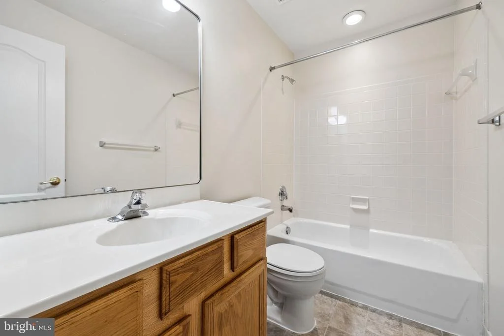 Photo of 13270 QUERY LANE